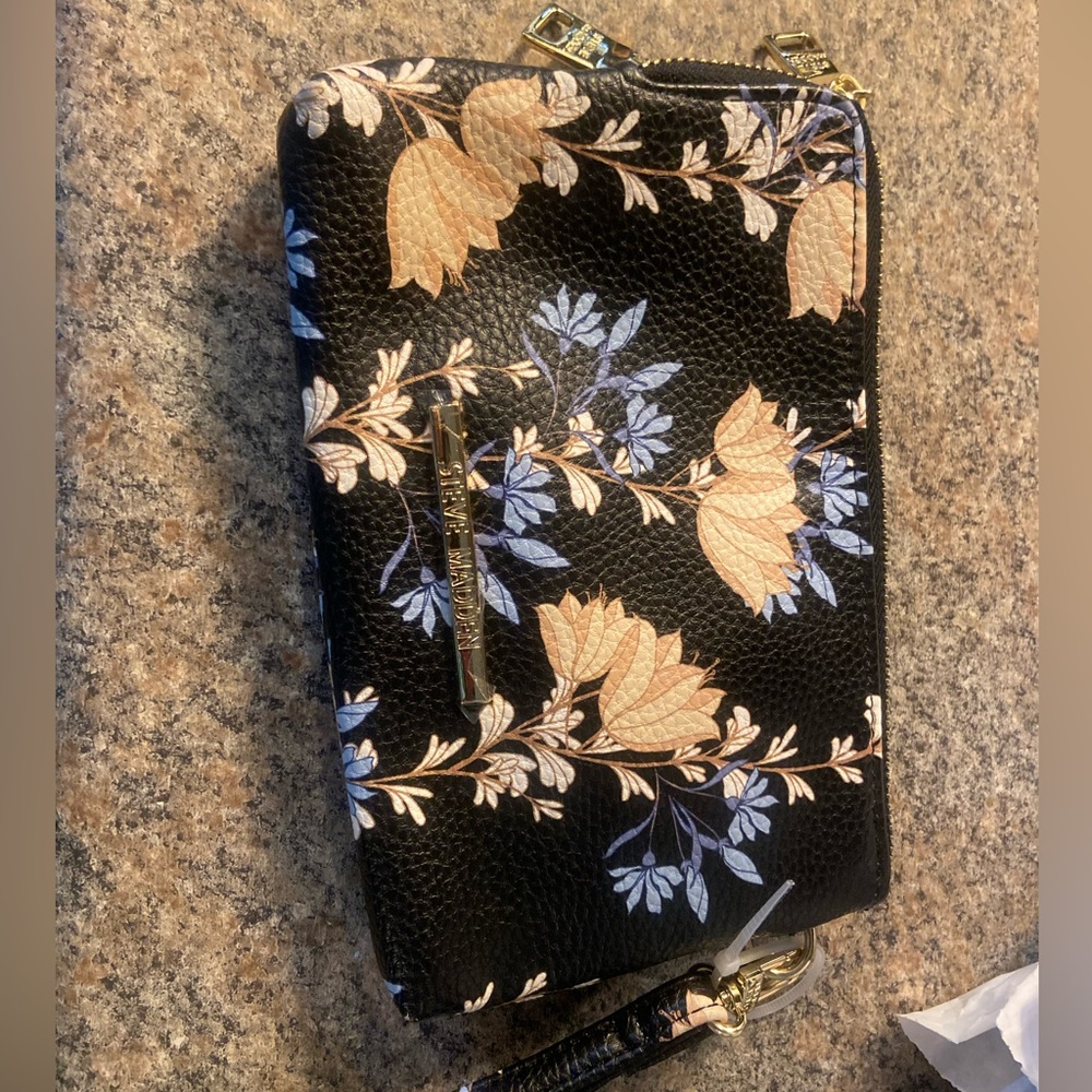 Steve Madden wallet!